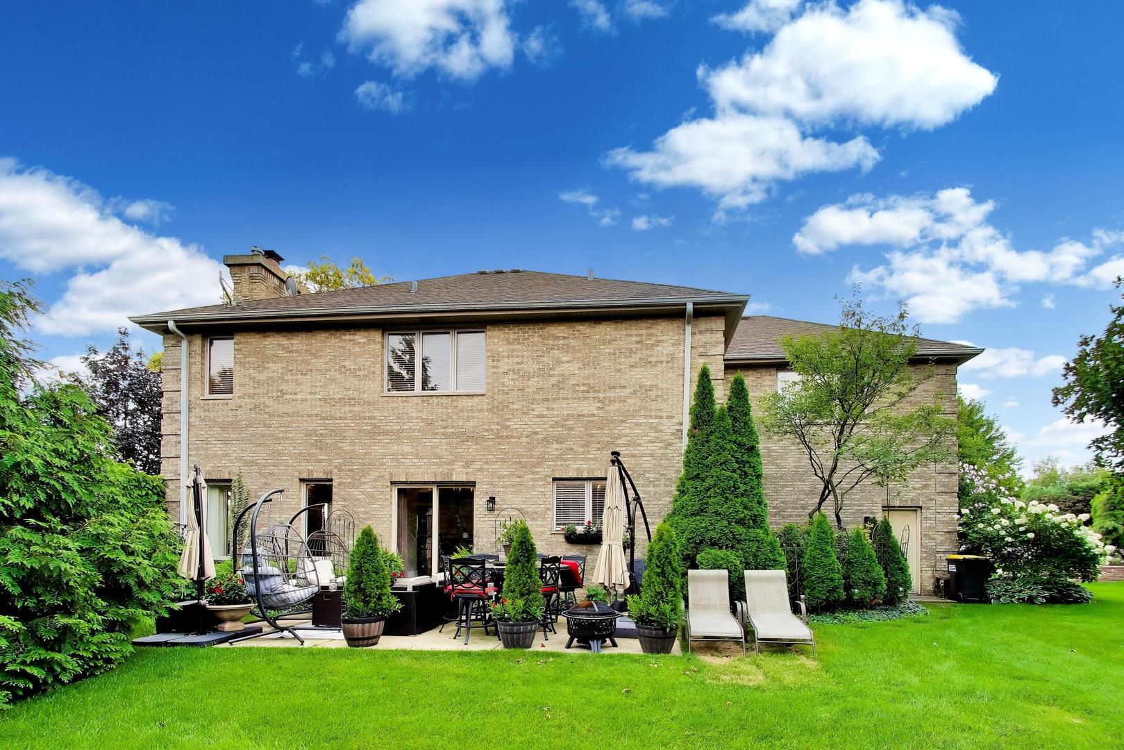1110 BLUE HERON Way