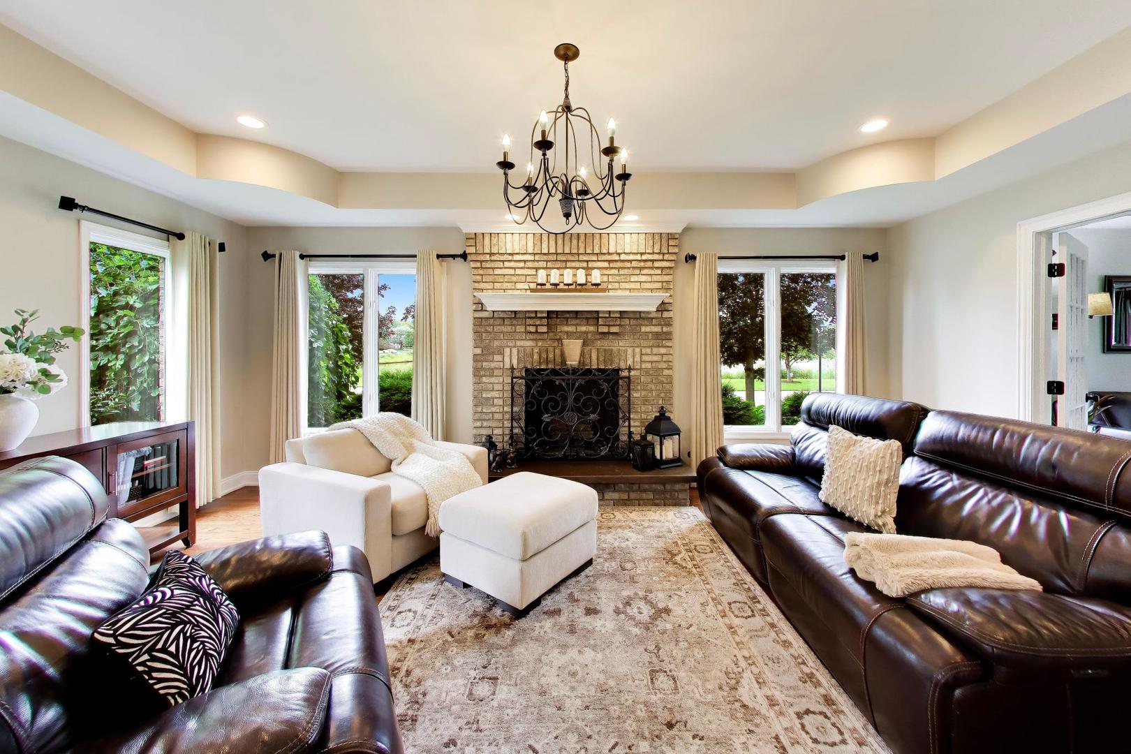 1110 BLUE HERON Way