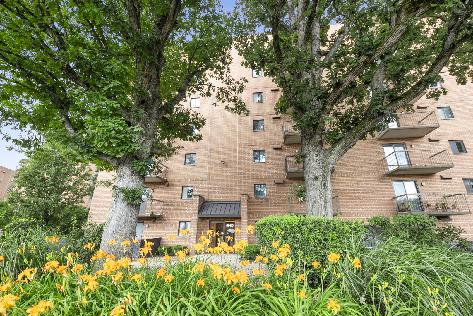 5980 Lake Bluff Drive Unit: 501