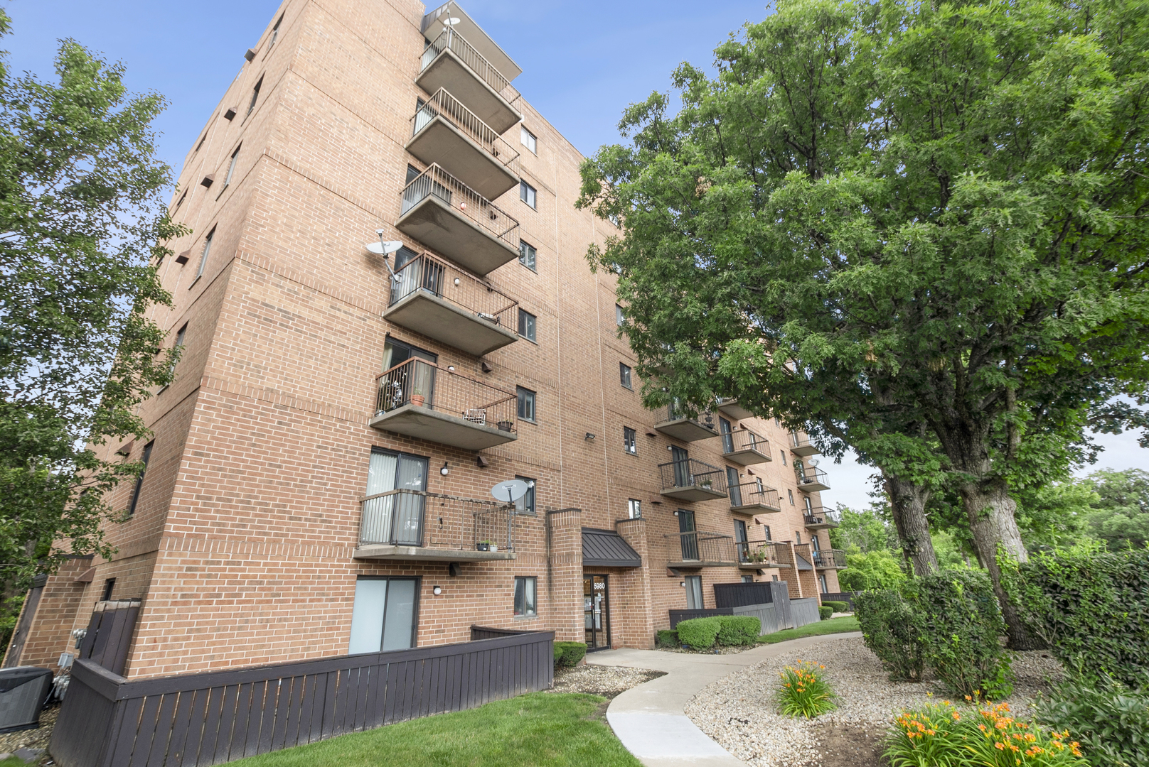 5980 Lake Bluff Drive Unit: 501