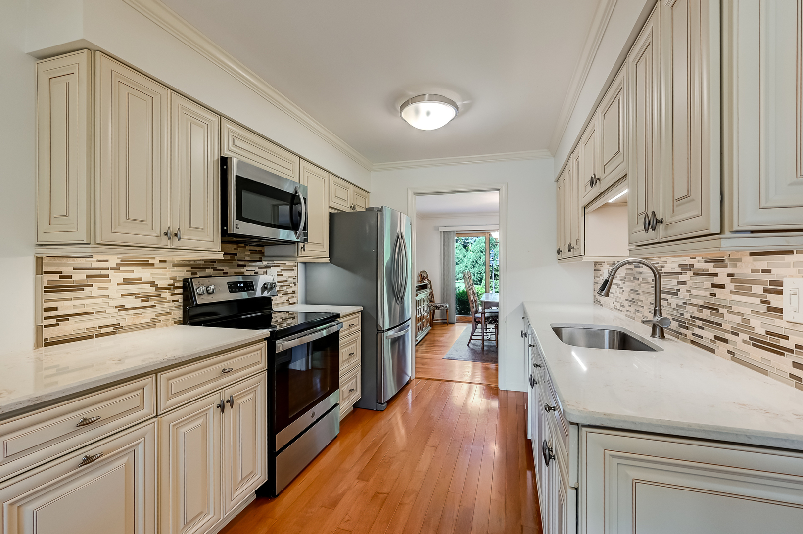 2S742 Avenue Cherbourg