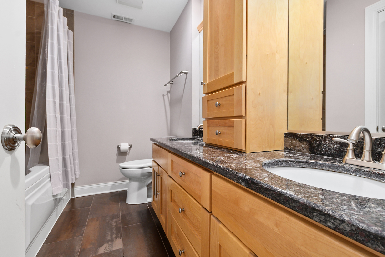 389 W Evergreen Lane