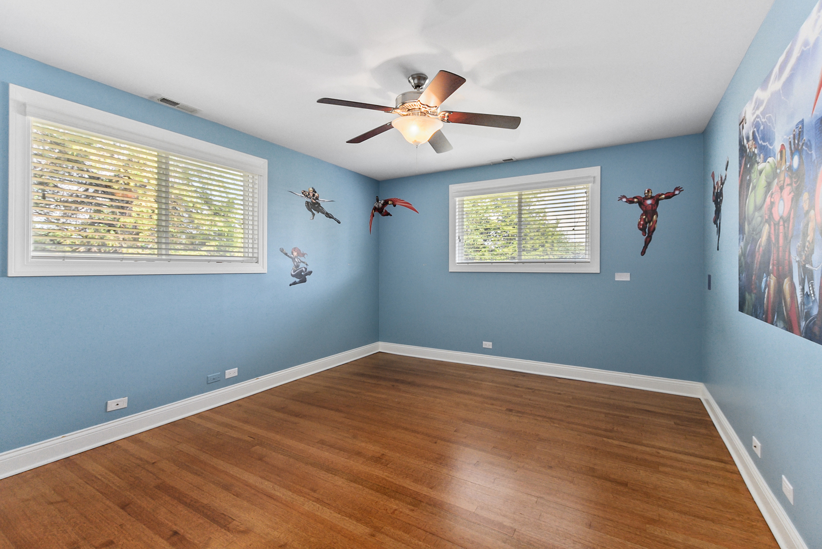 389 W Evergreen Lane