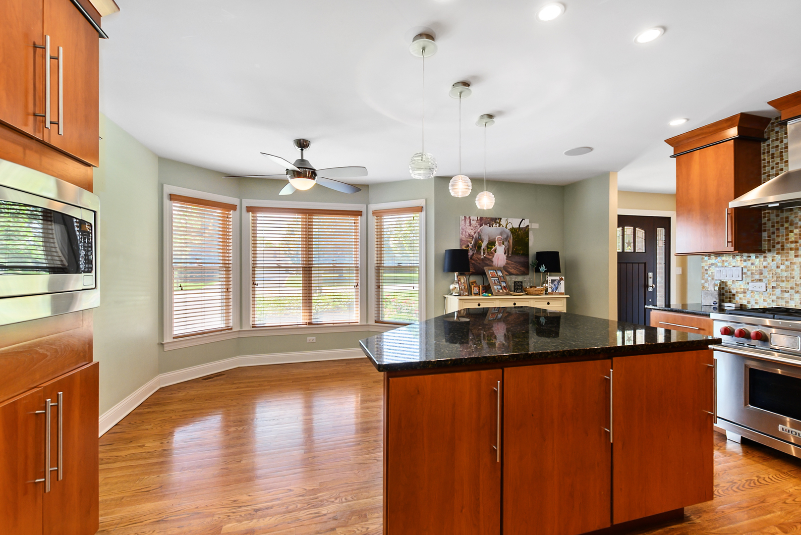 389 W Evergreen Lane