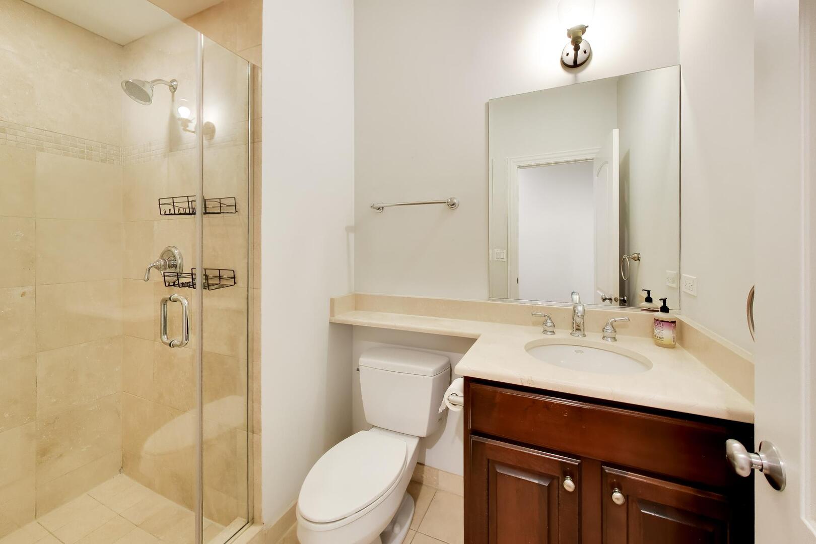 4309 N RICHMOND Street Unit: 2S