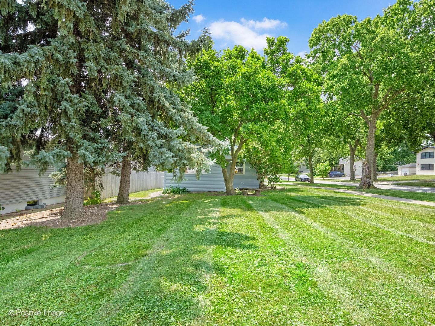 23 W Naperville Road