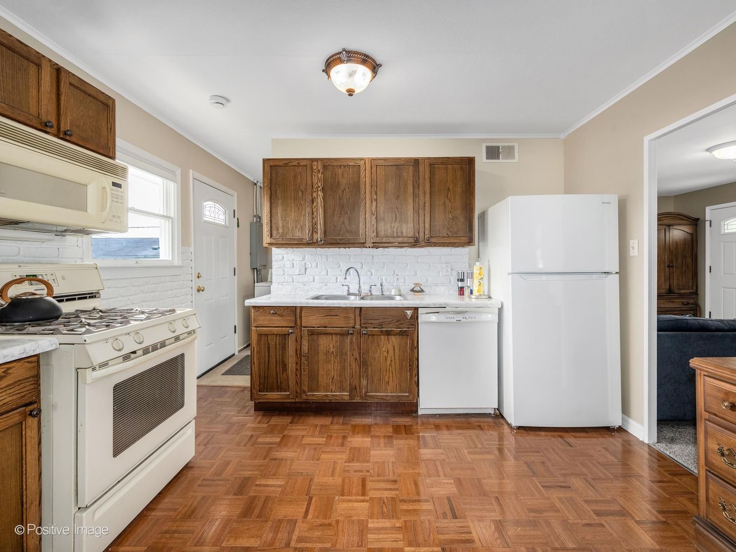 23 W Naperville Road