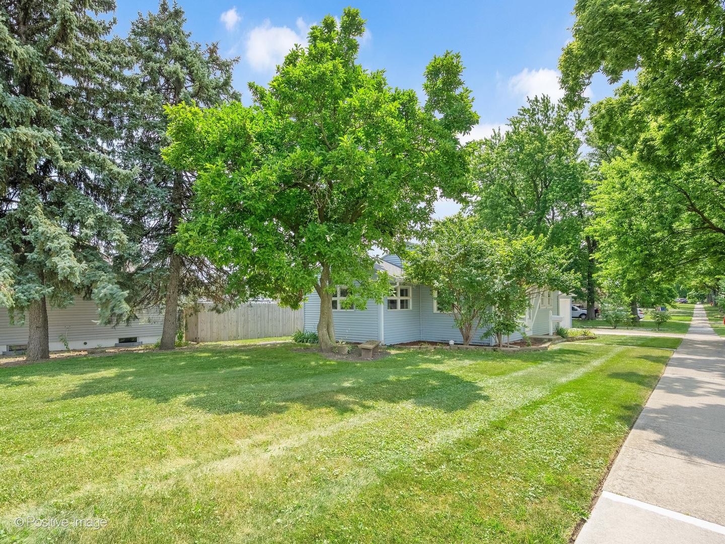 23 W Naperville Road