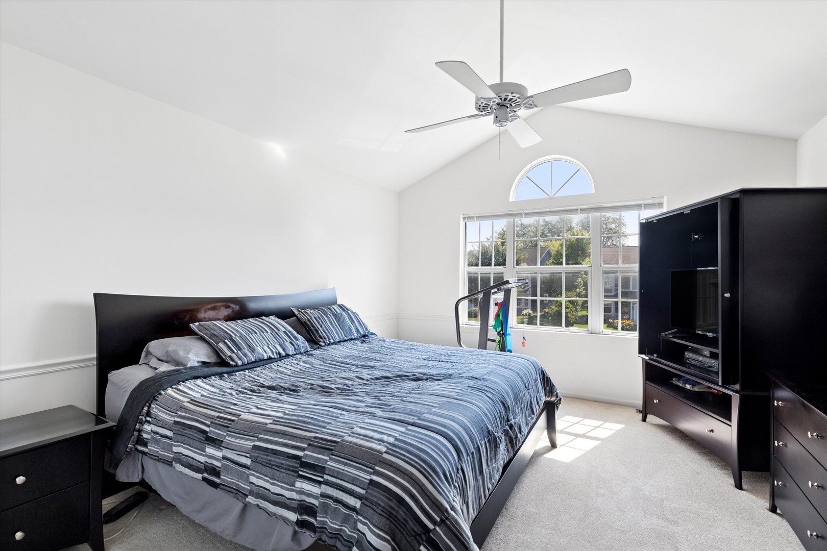1176 Scott Court
