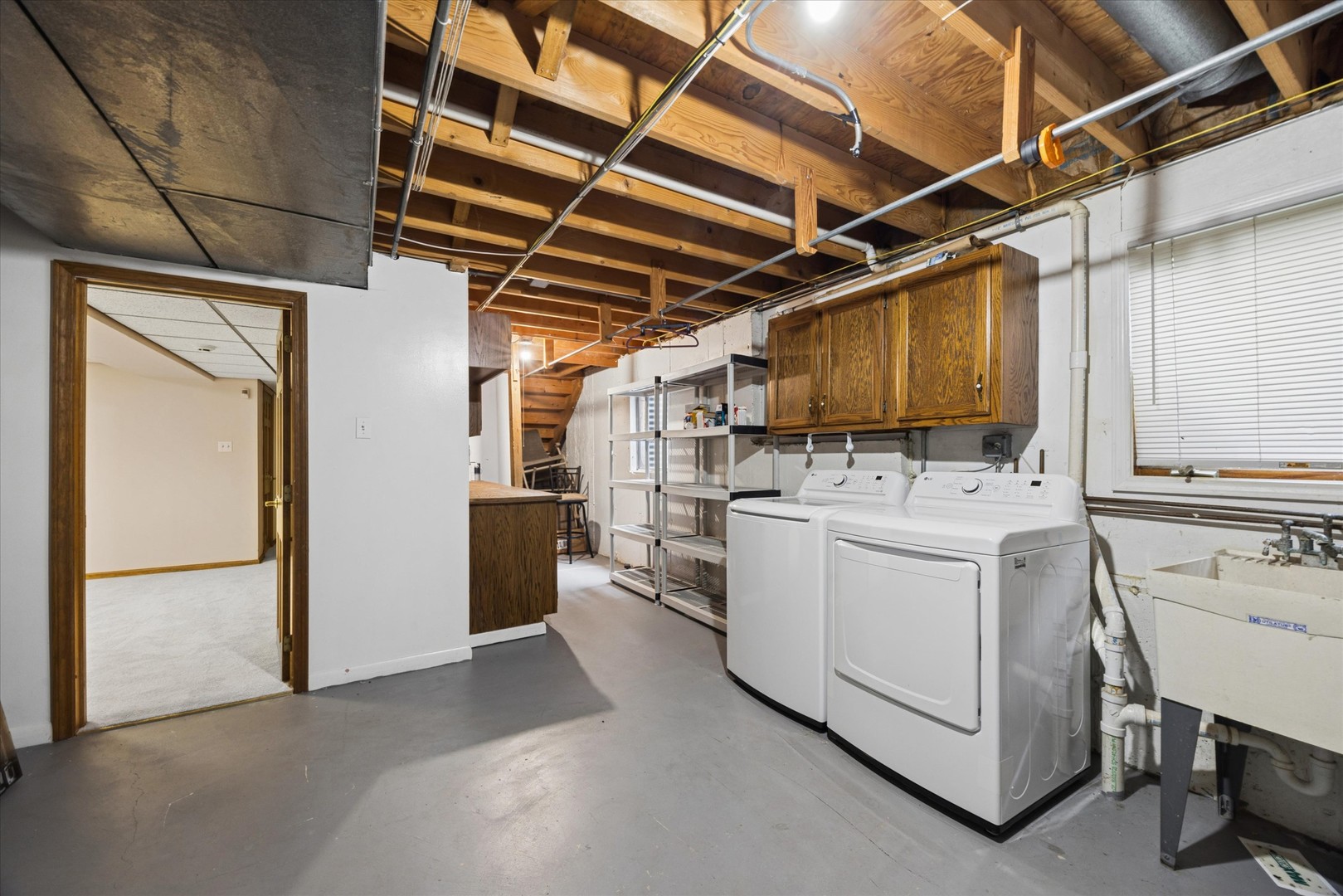 5711 Foxgate Lane