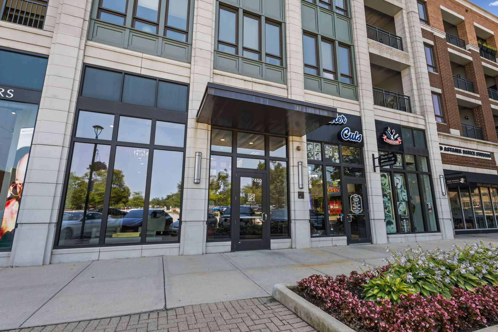 450 Village Center Drive Unit: 404