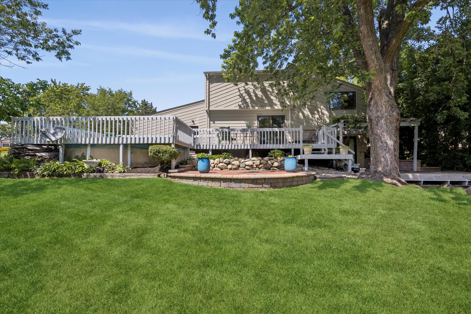 2929 NorthCreek Drive