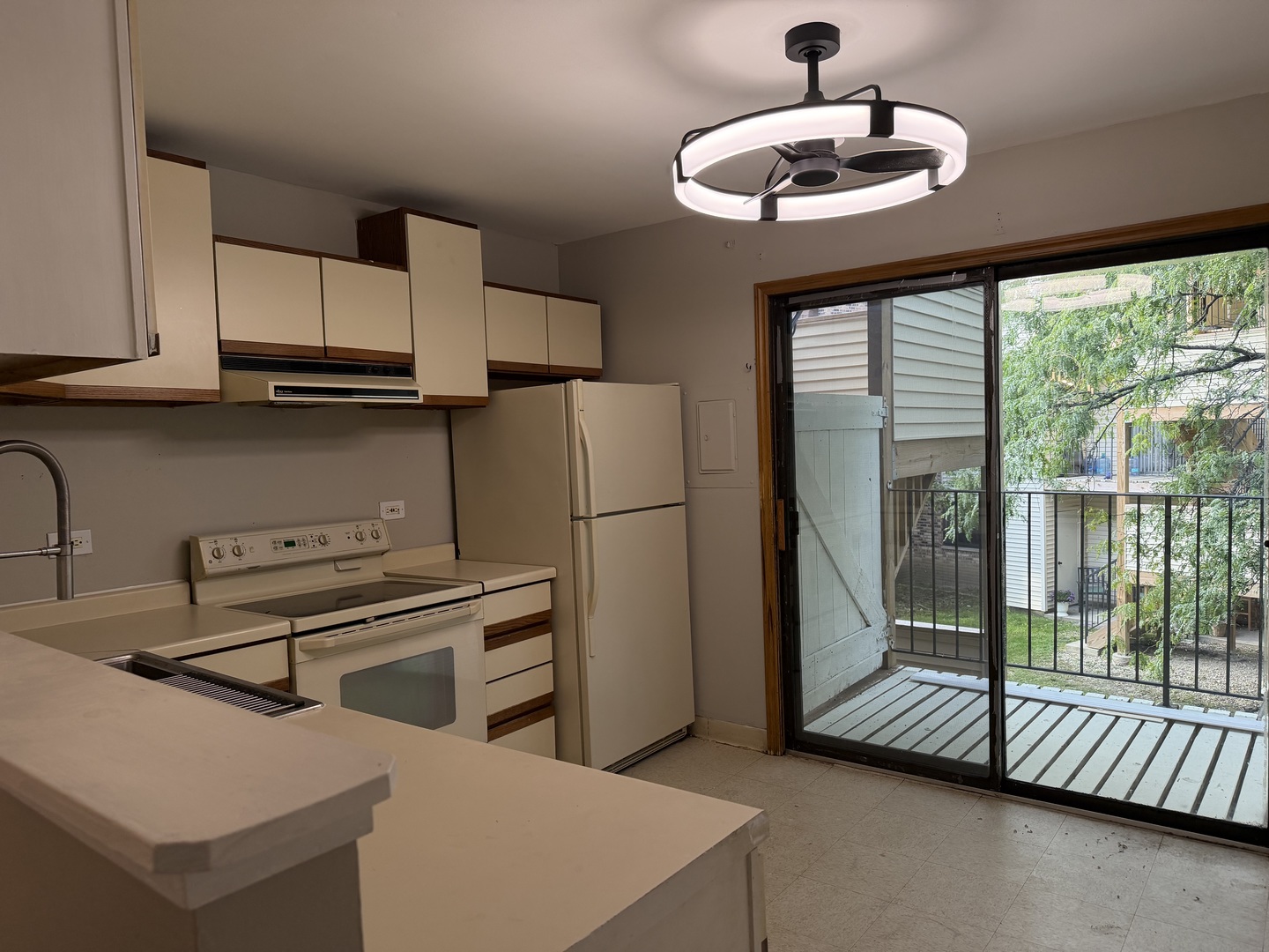 164 S Waters Edge Drive Unit: 201