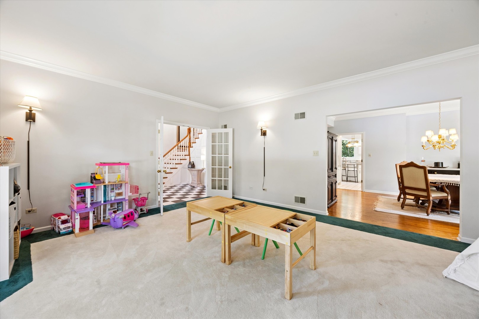 2460 Saint Andrews Drive