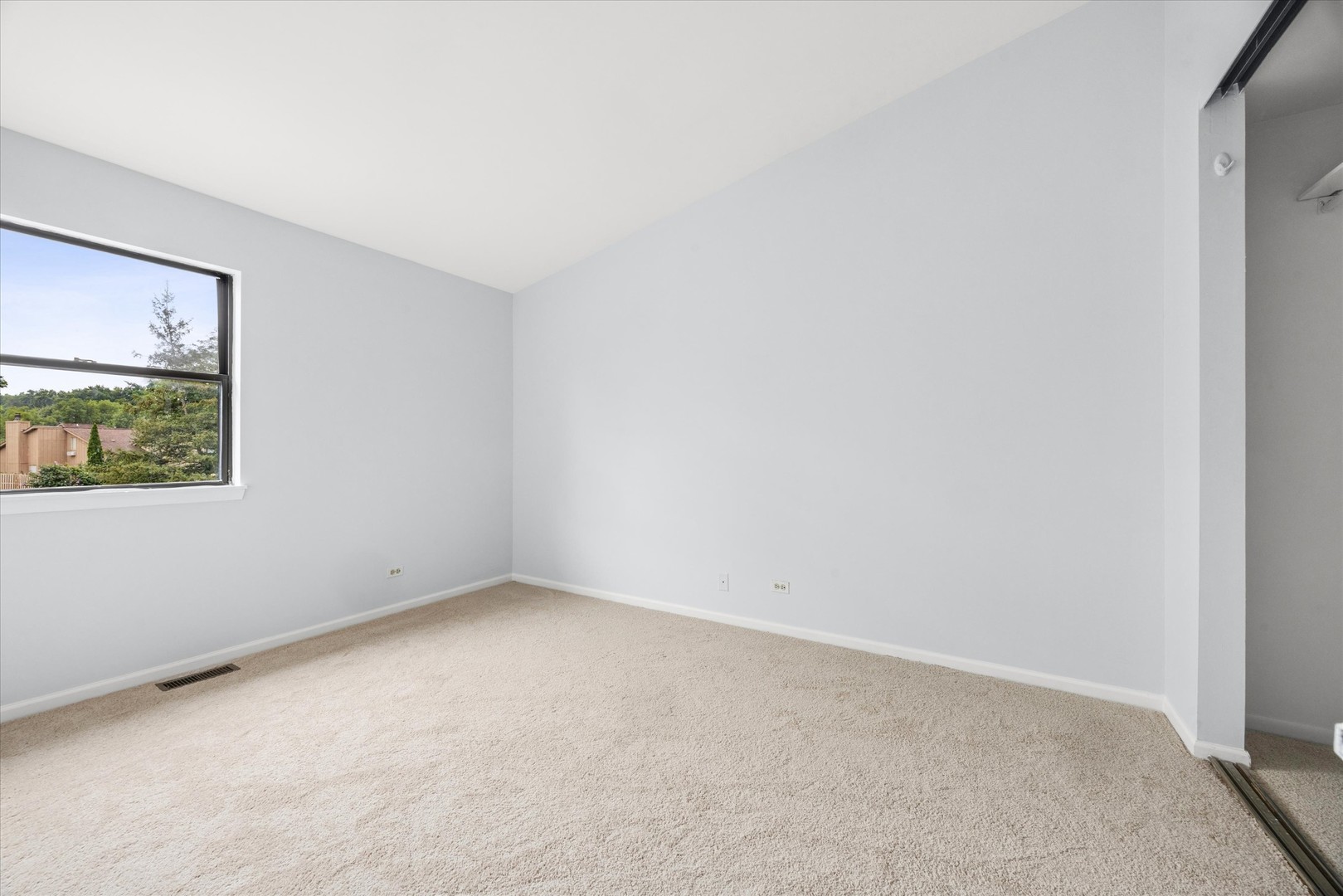8009 Wildwood Lane