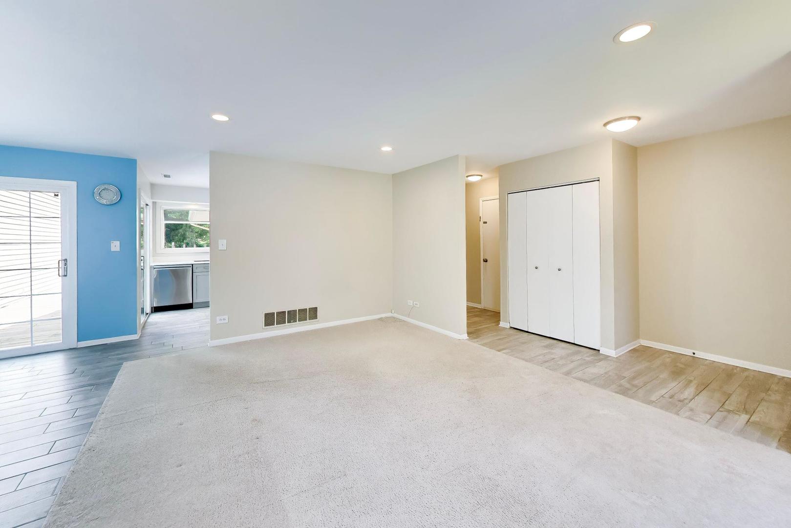 106 Regency Drive Unit: 106