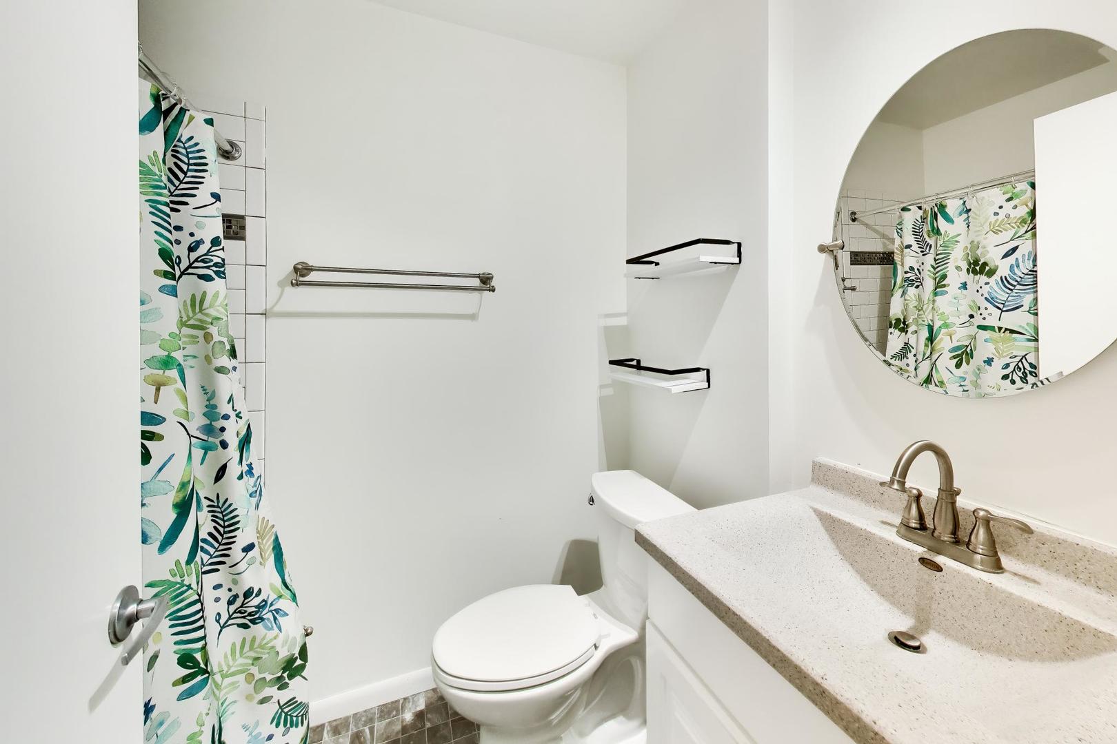 106 Regency Drive Unit: 106