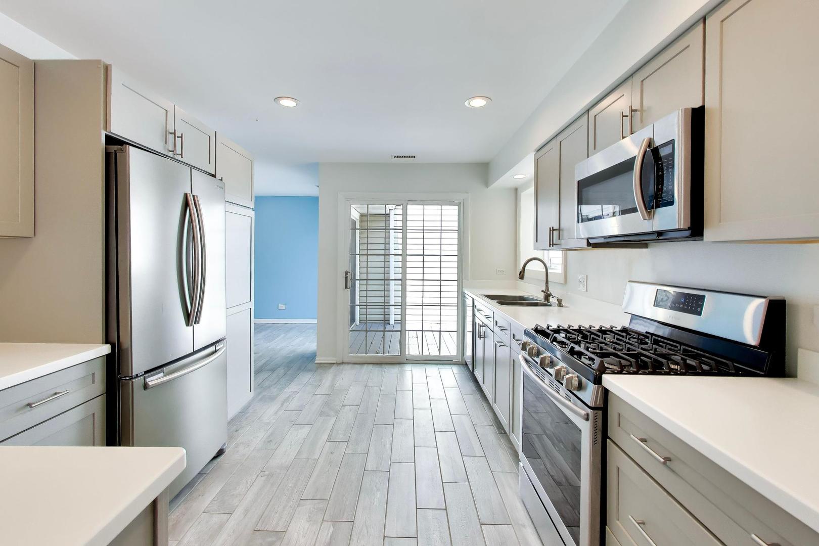 106 Regency Drive Unit: 106