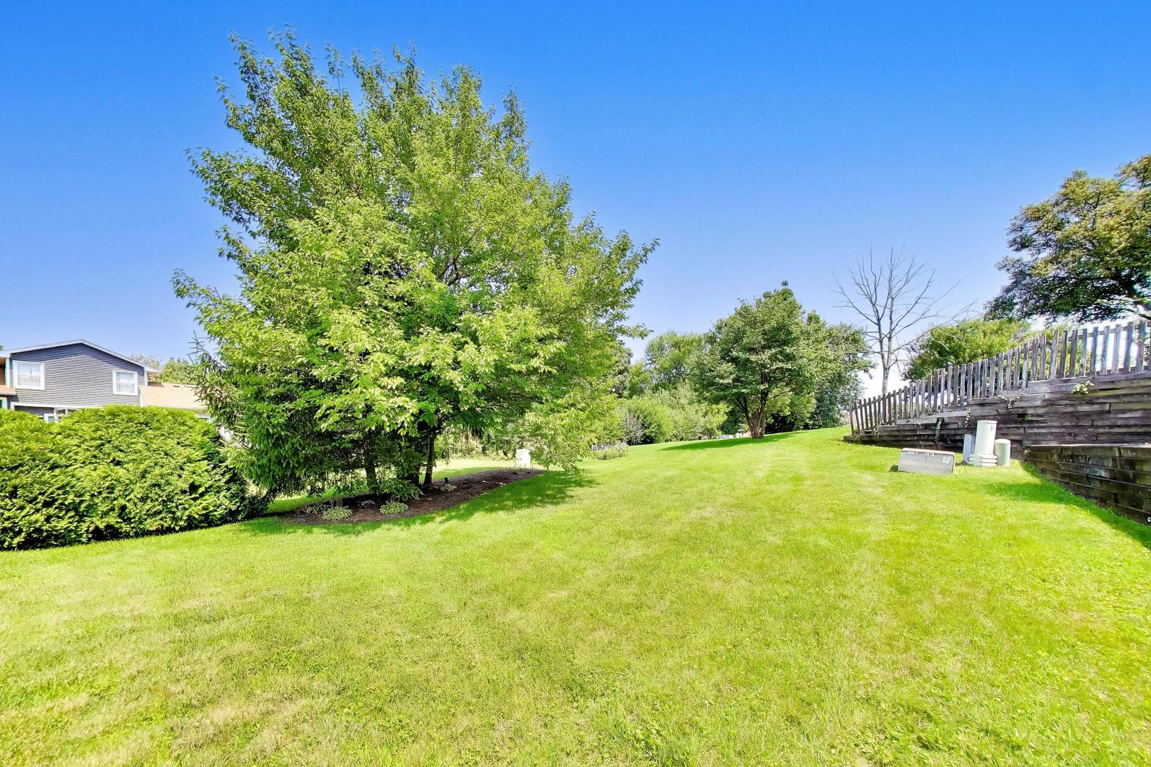 106 Regency Drive Unit: 106