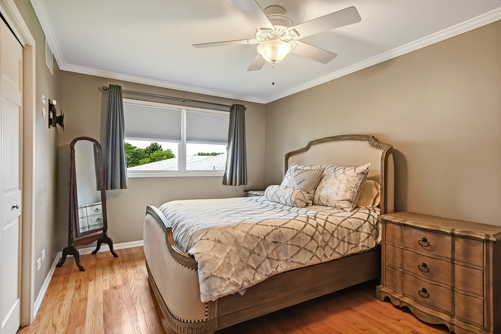 8211 Sawyer Court