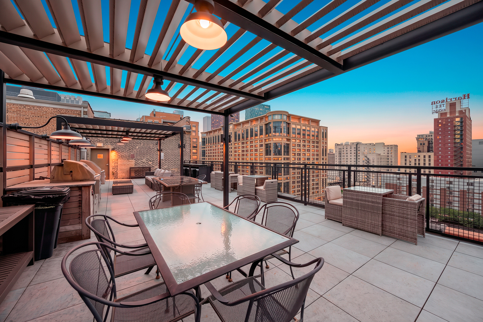 621 S Plymouth Court Unit: 511