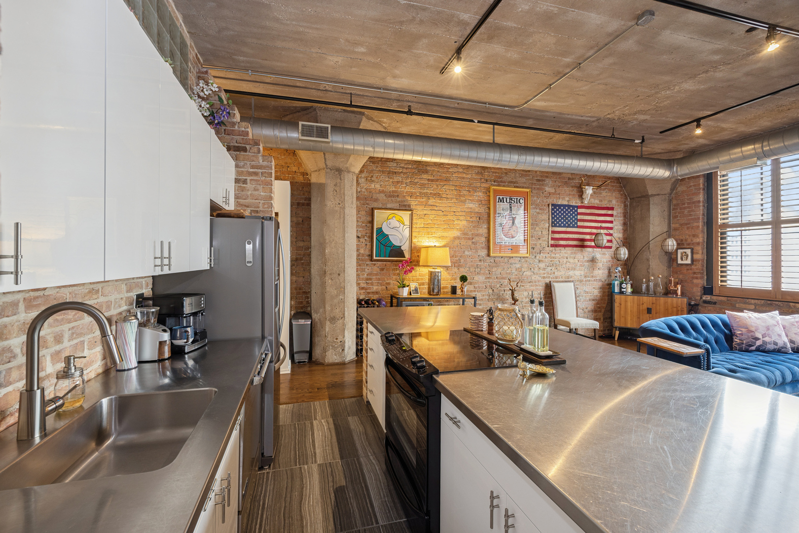 621 S Plymouth Court Unit: 511