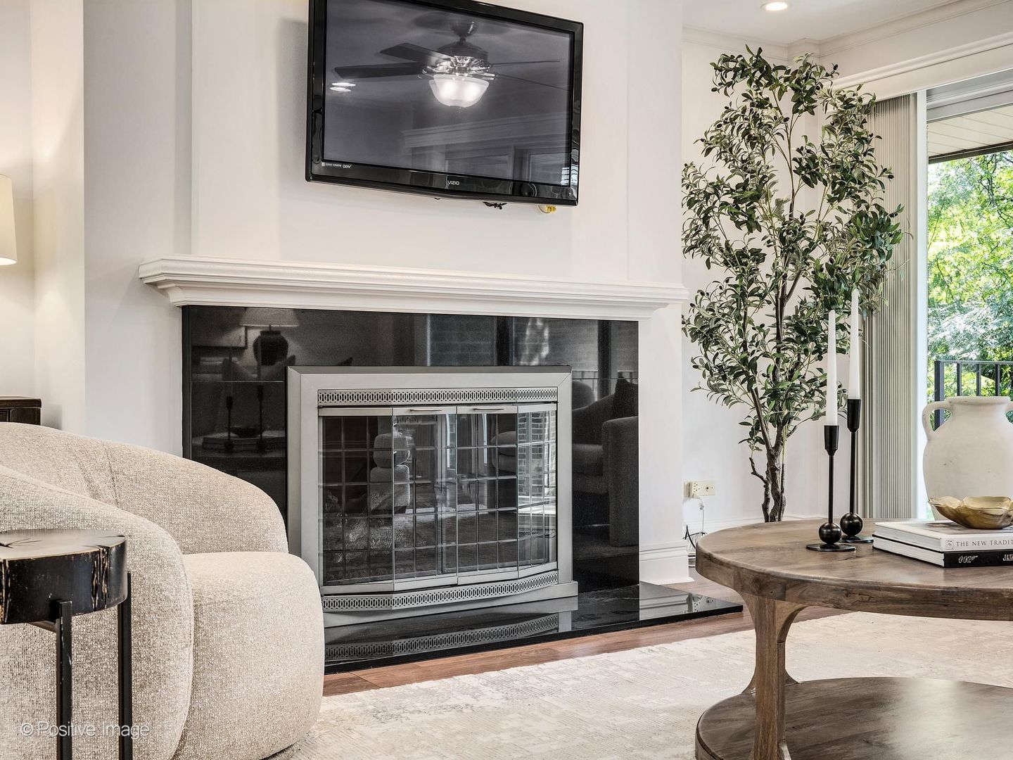 1 Oak Brook Club Drive Unit: A310