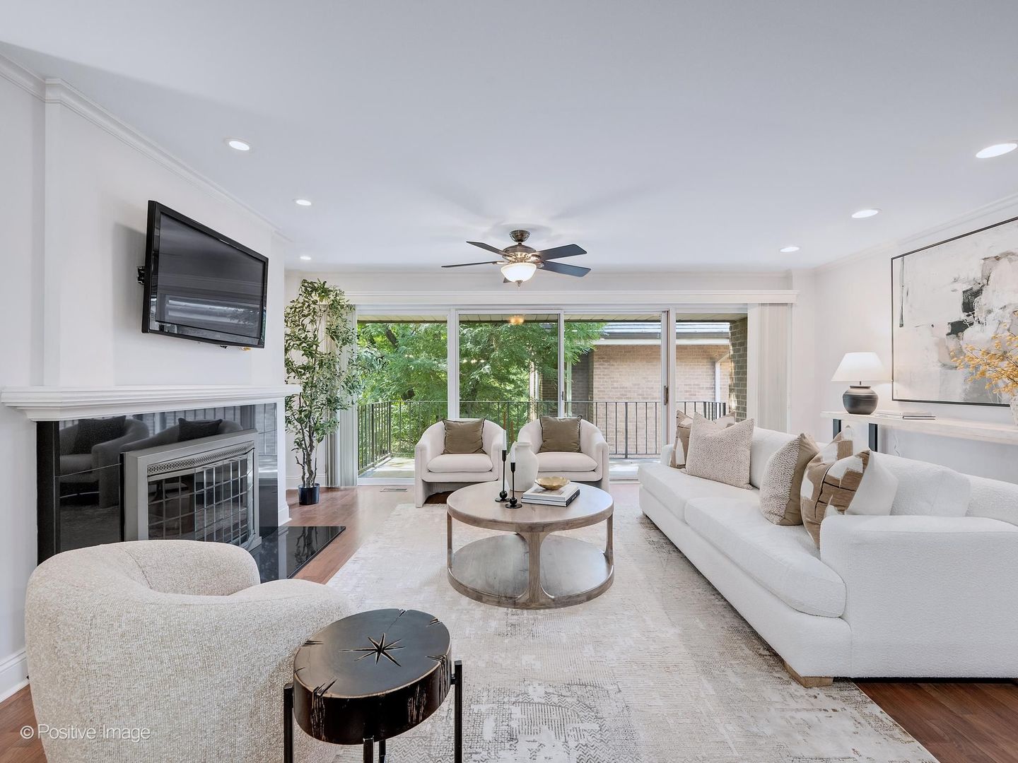 1 Oak Brook Club Drive Unit: A310