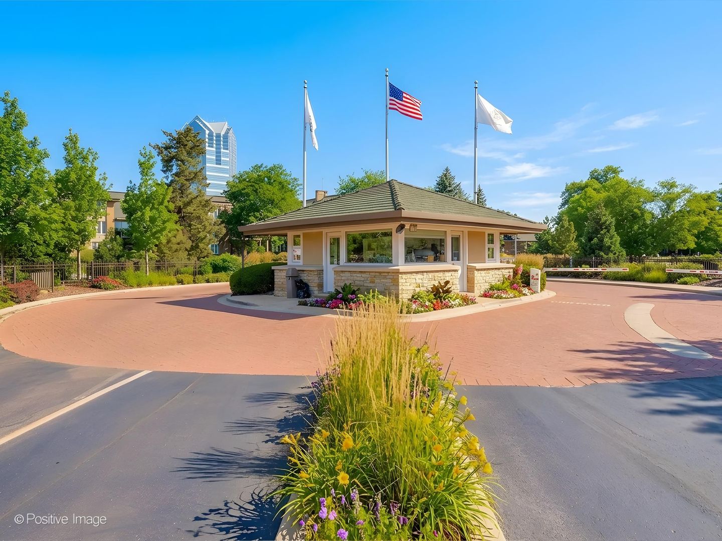 1 Oak Brook Club Drive Unit: A310