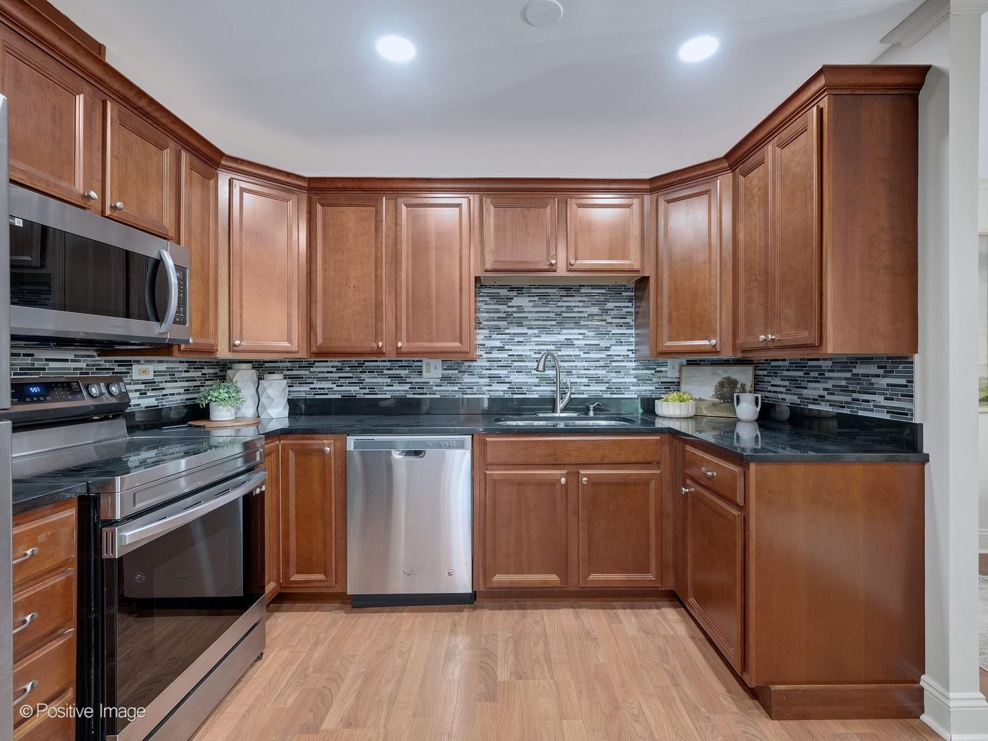 1 Oak Brook Club Drive Unit: A310