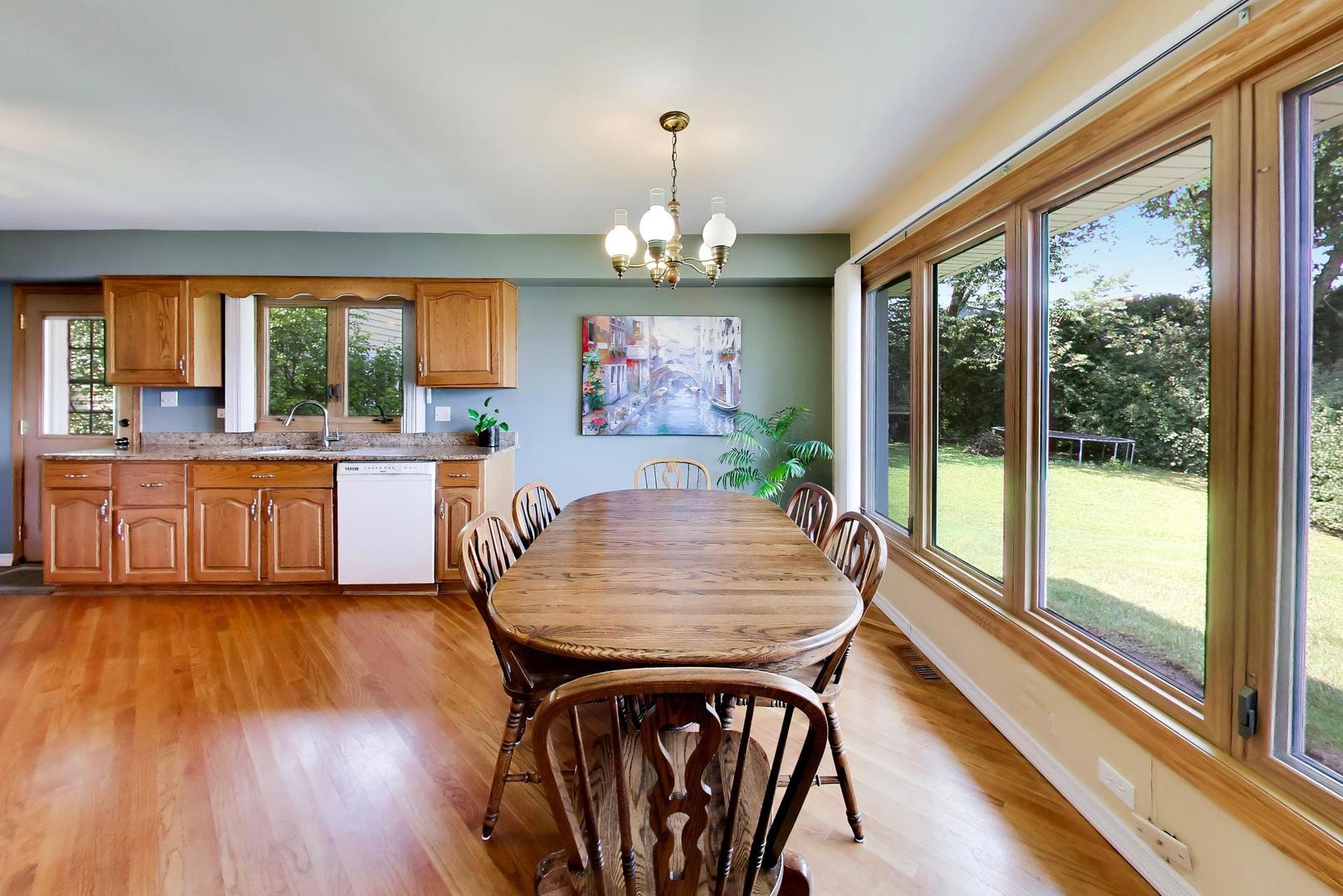 757 Oakwood Drive