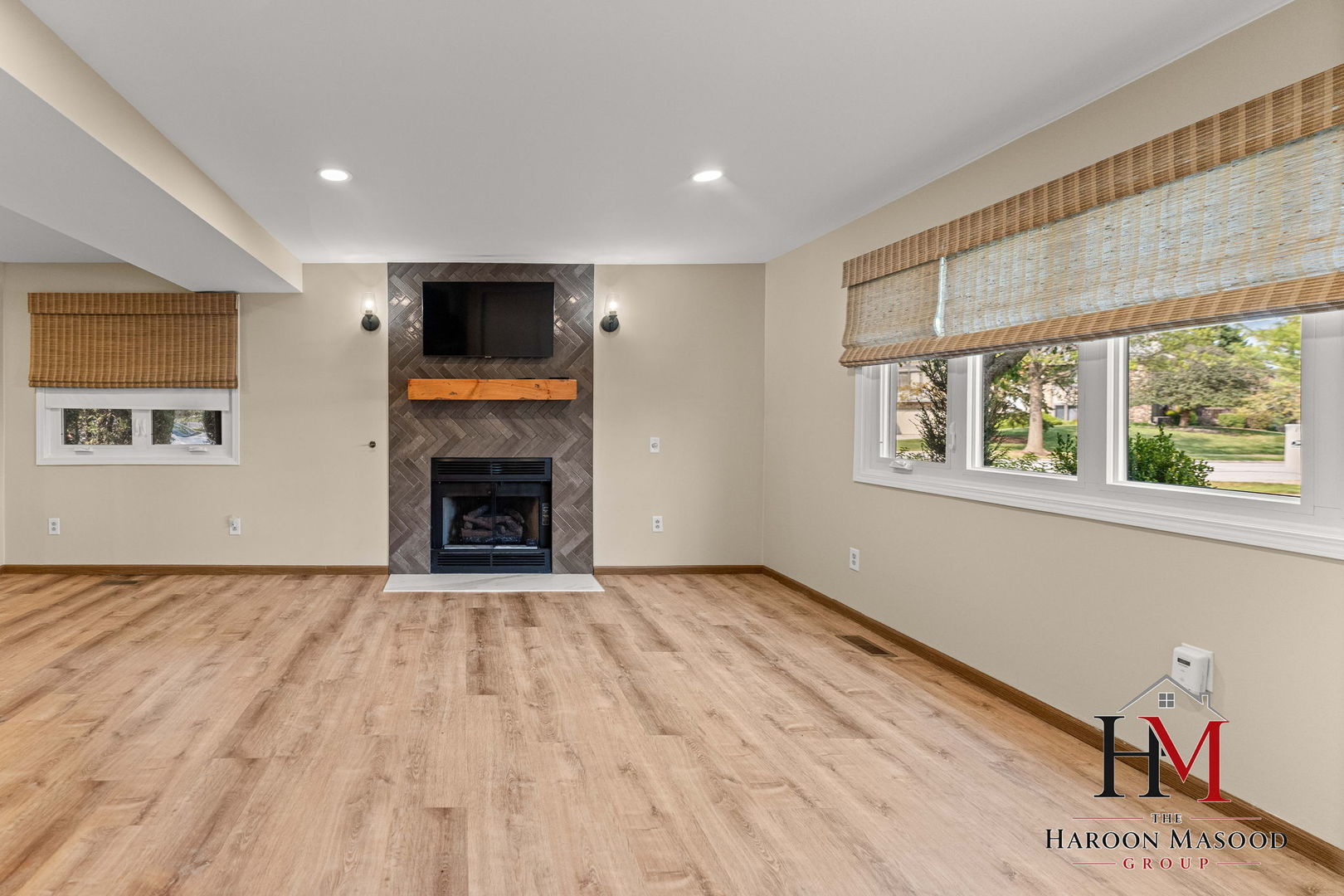 9241 Windsor Parkway