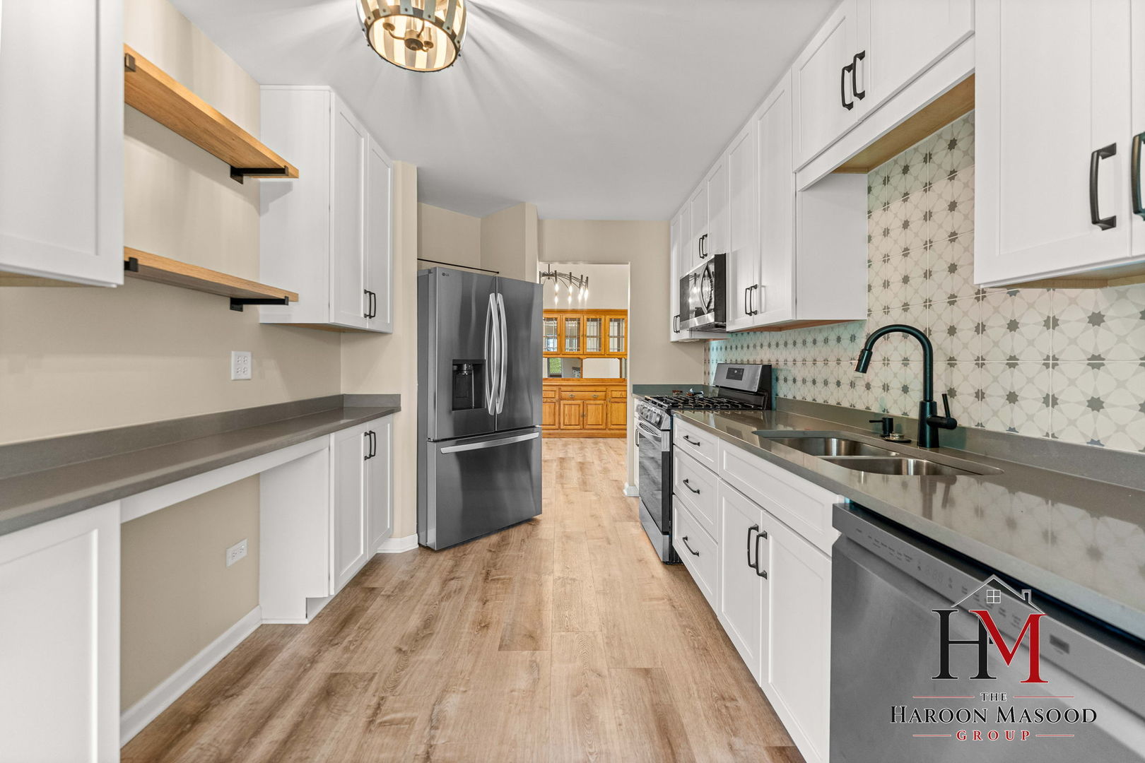 9241 Windsor Parkway
