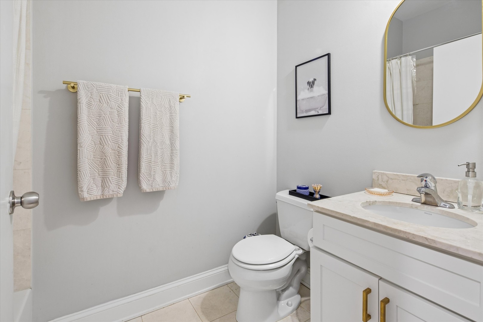 2240 W North Avenue Unit: 2E