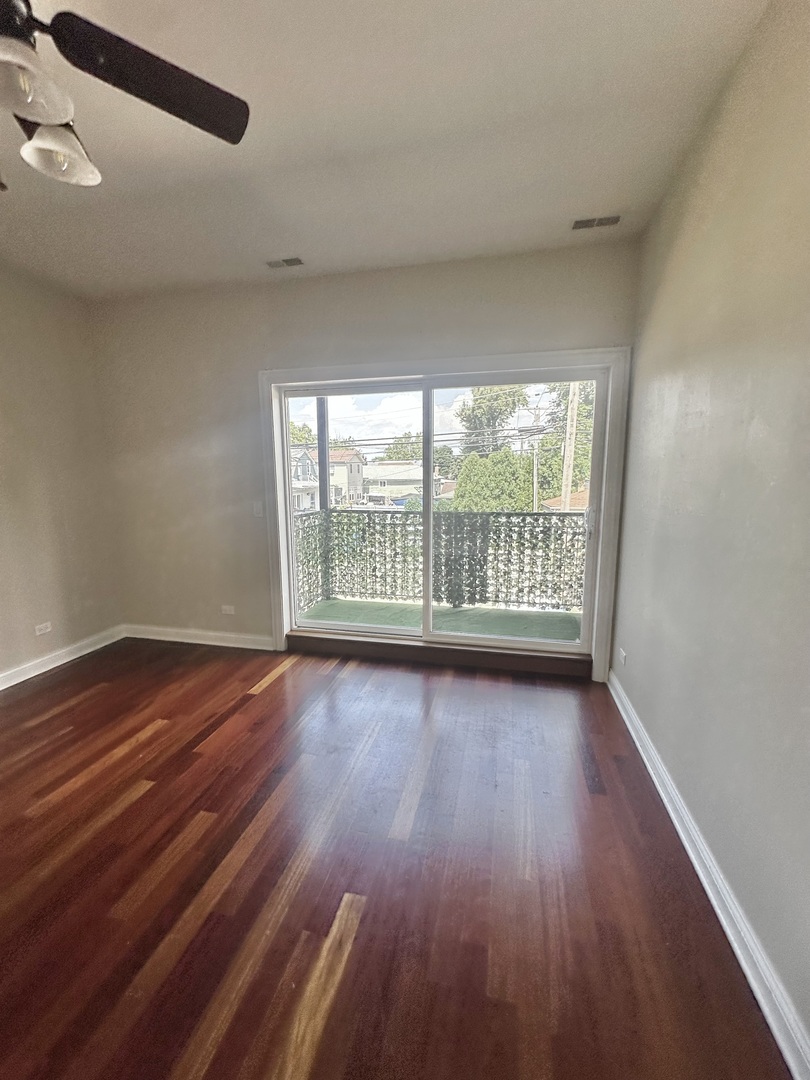 7544 W Belmont Avenue Unit: 2W