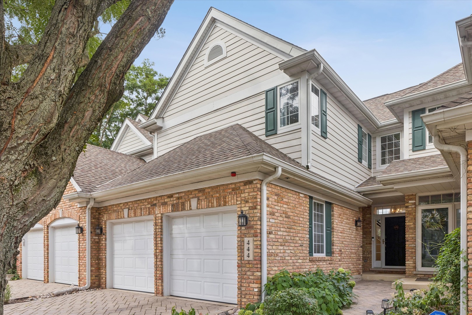 444 Parkview Court
