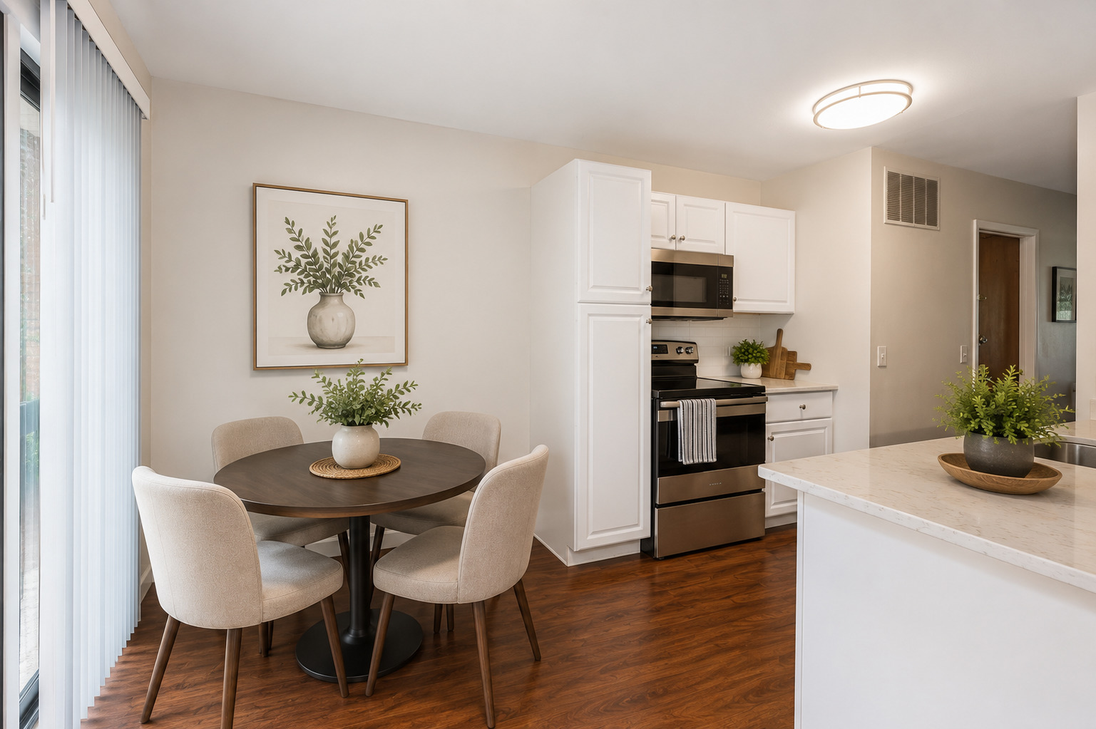 1607 Maple Terrace Unit: 2C