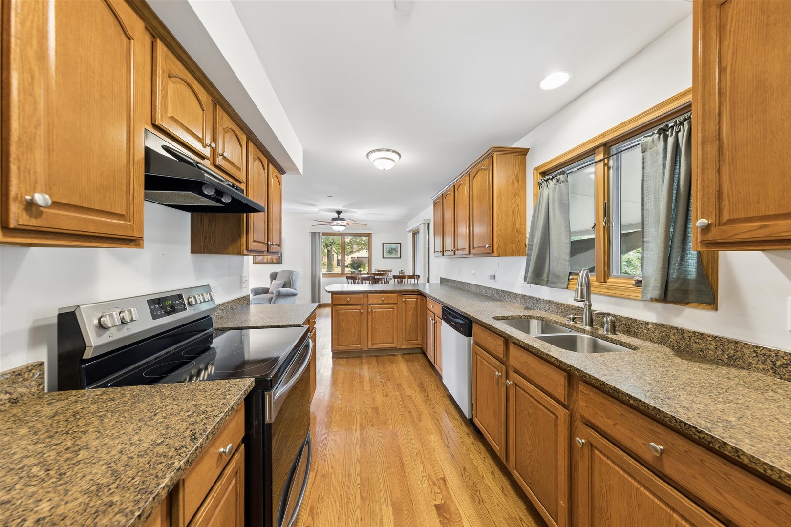 7024 Garden Lane