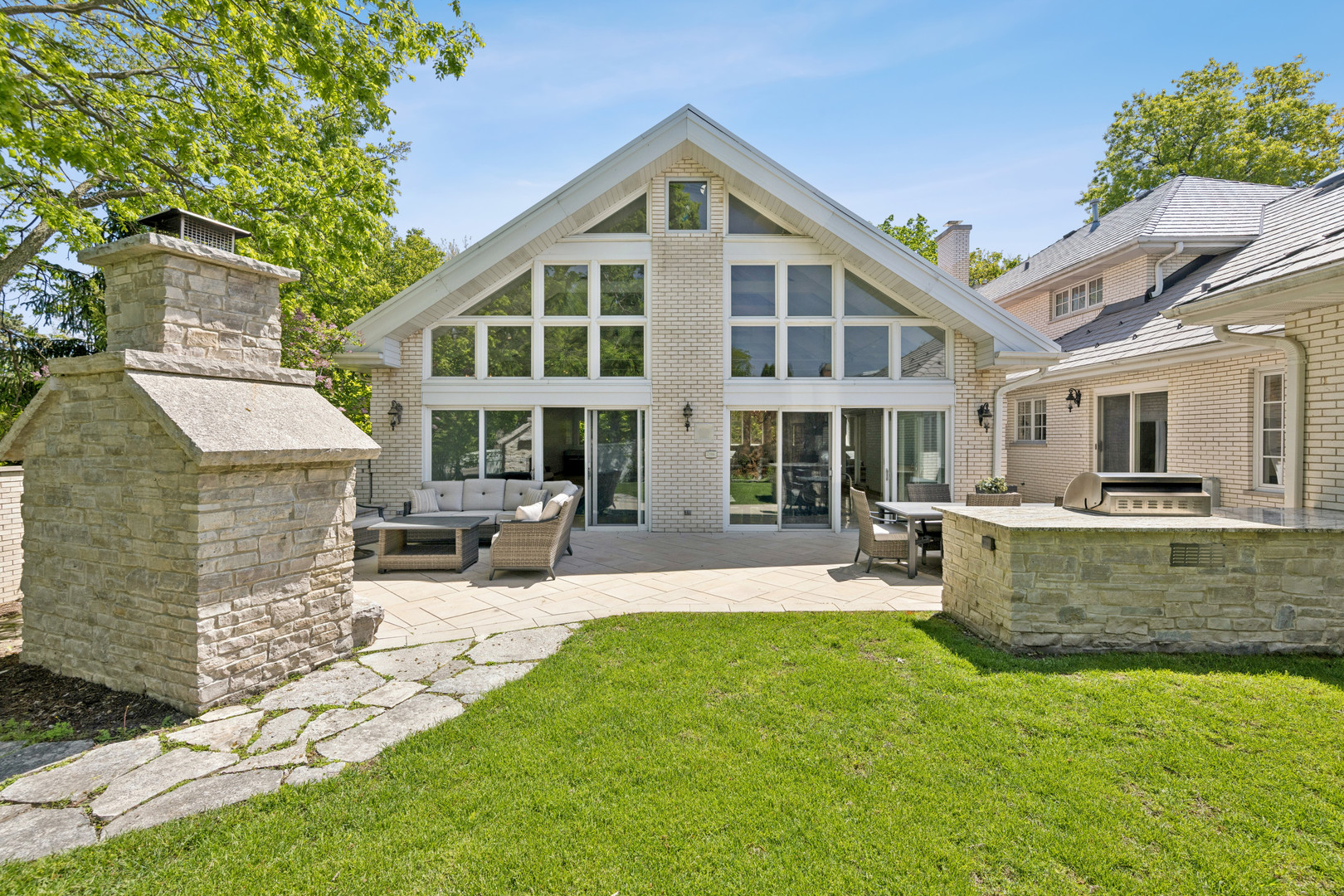 1 Charleston Road