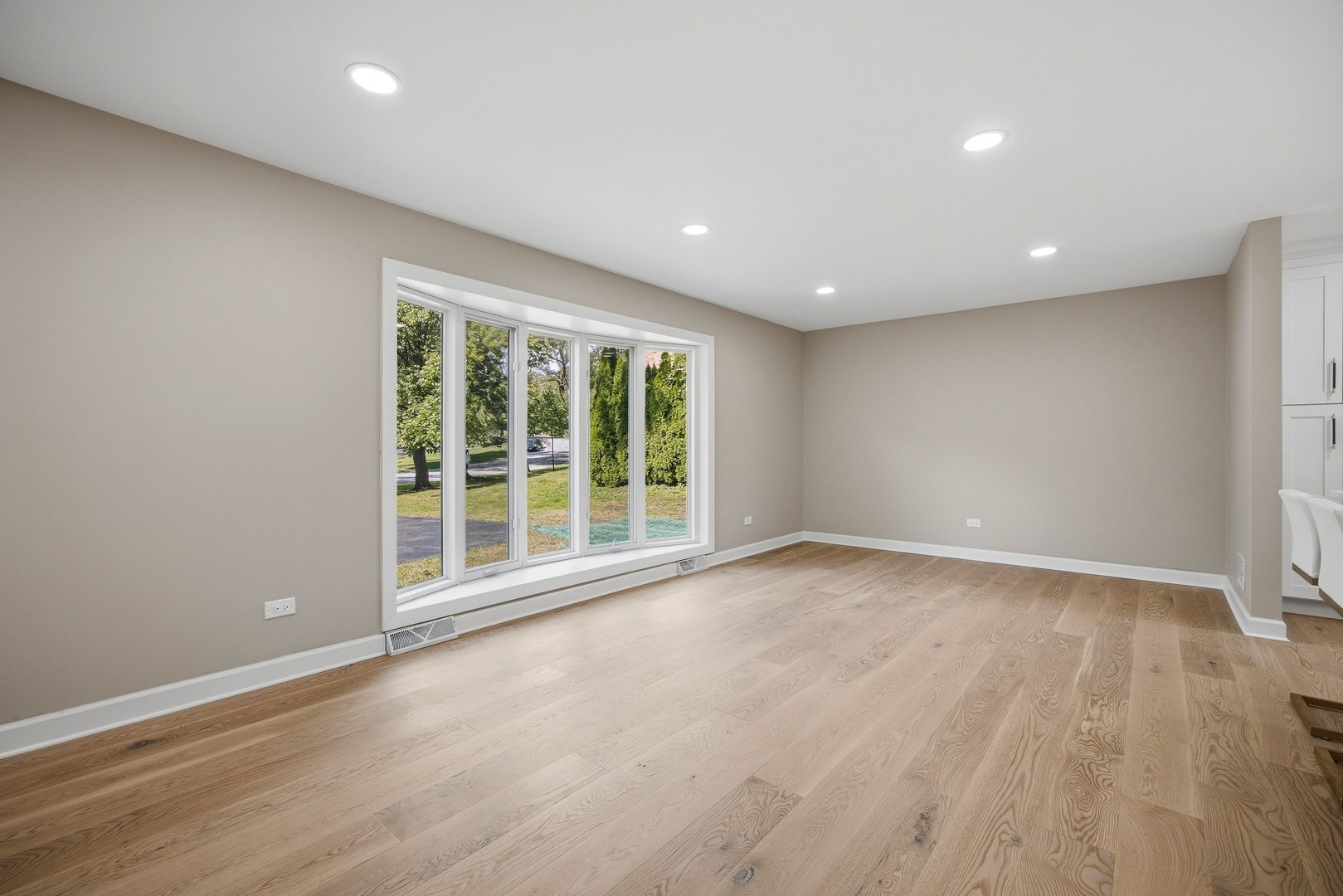 8009 Winter Circle