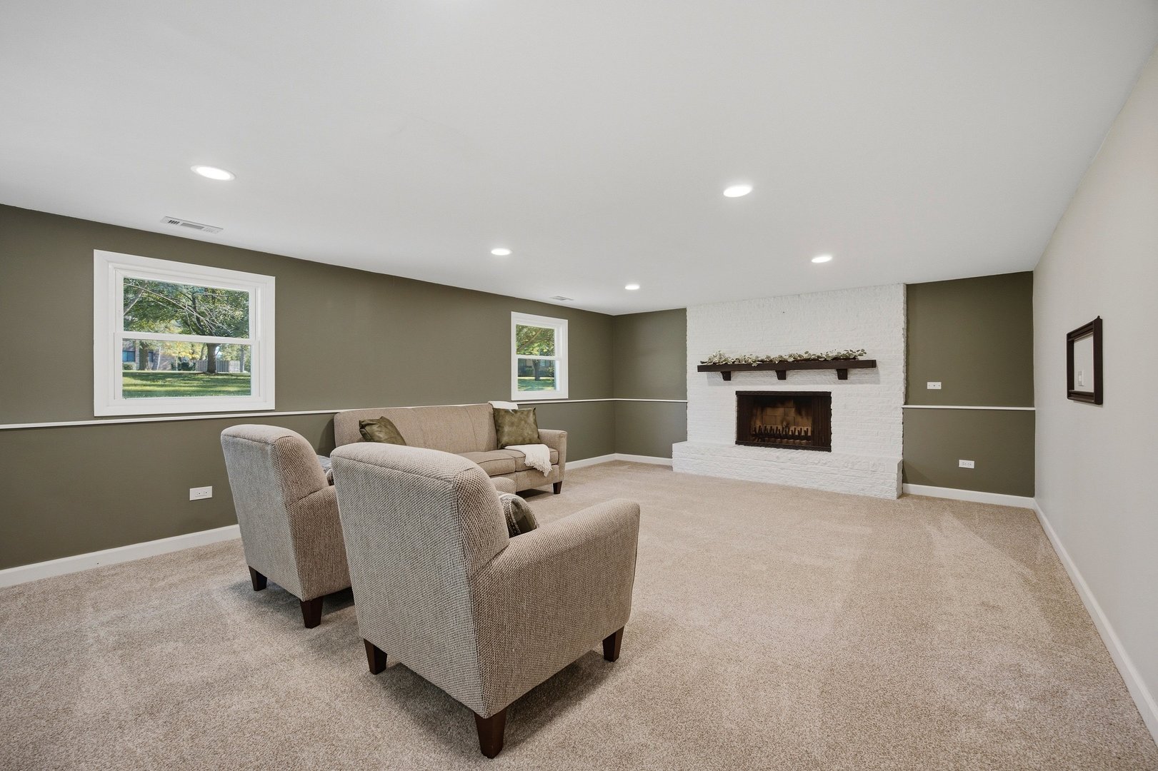 8009 Winter Circle