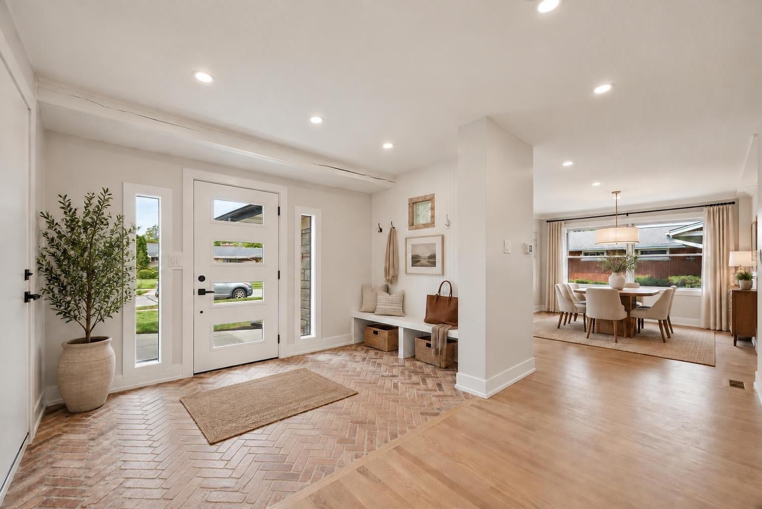1425 Stonegate Road
