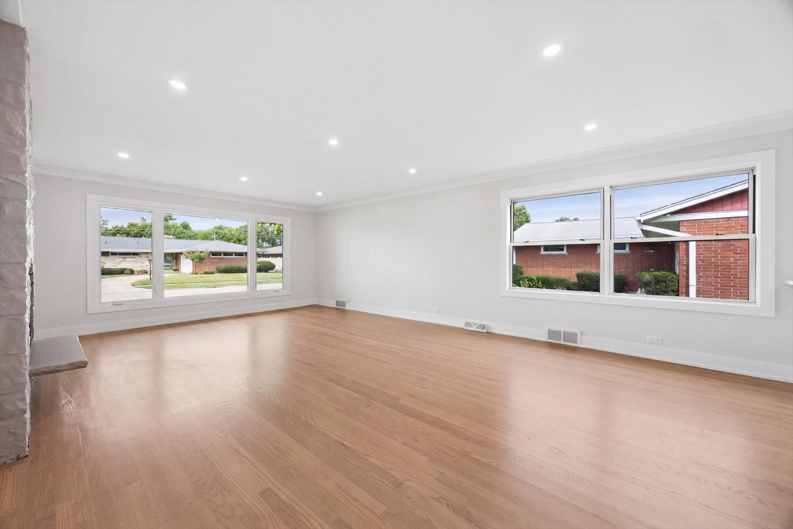 1425 Stonegate Road