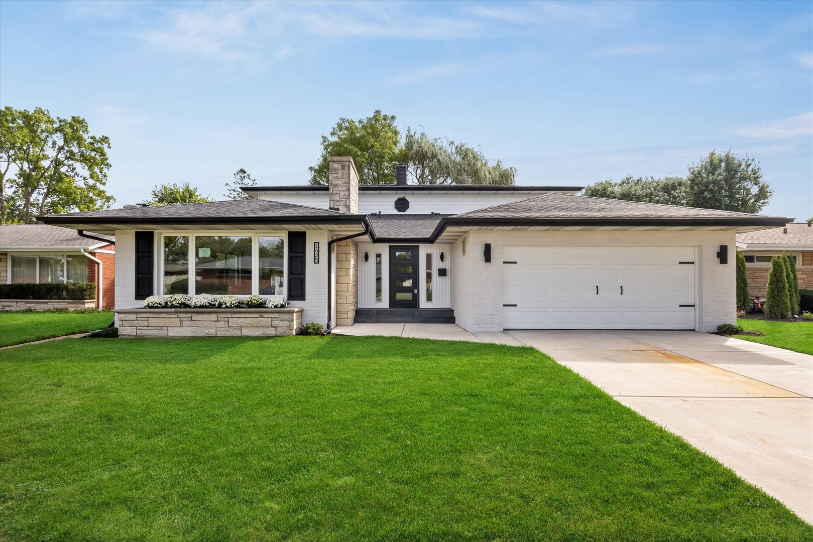1425 Stonegate Road