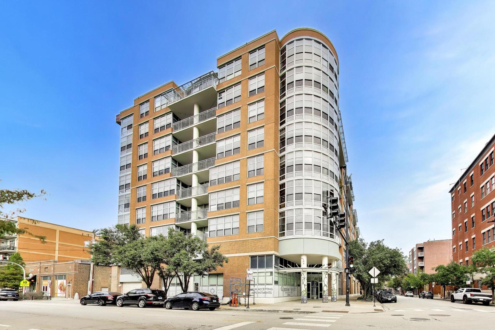 1200 W Monroe Street Unit: 603