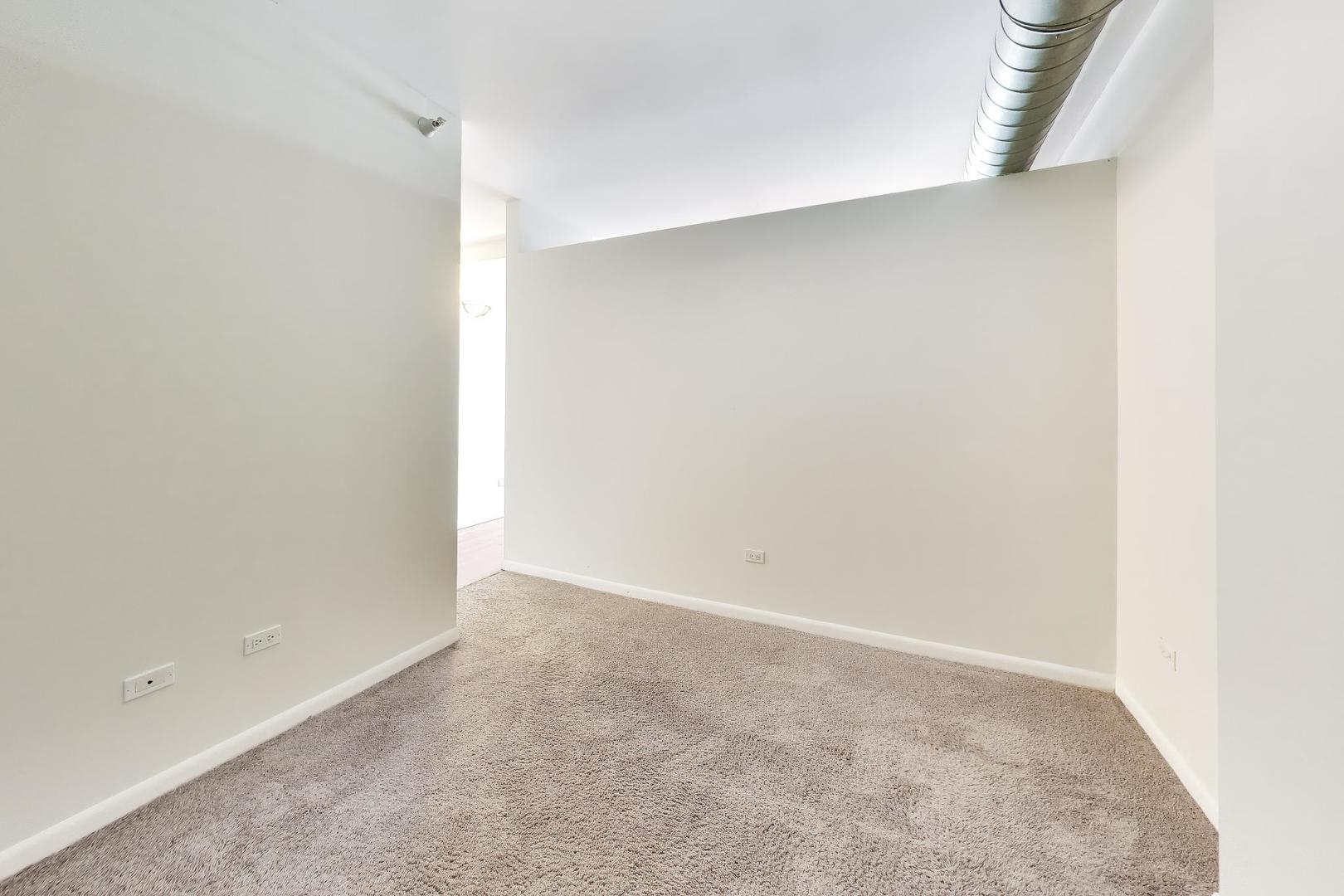 1200 W Monroe Street Unit: 603