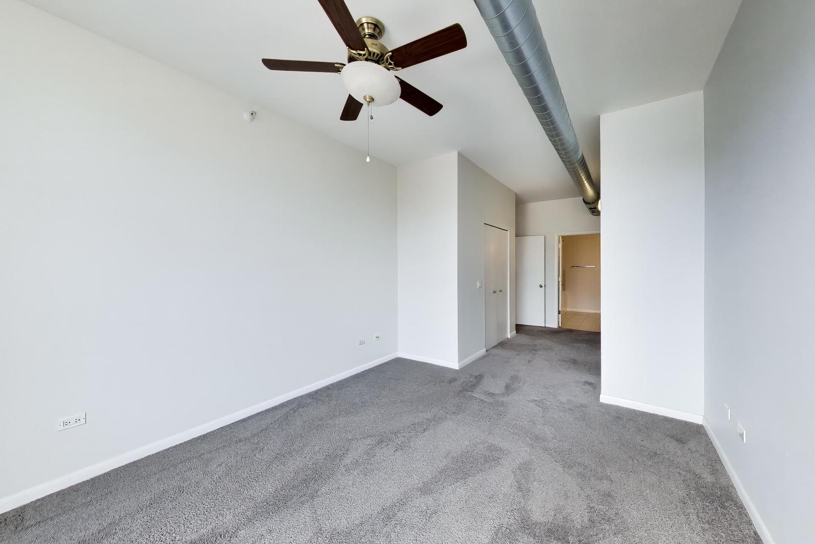 1200 W Monroe Street Unit: 603