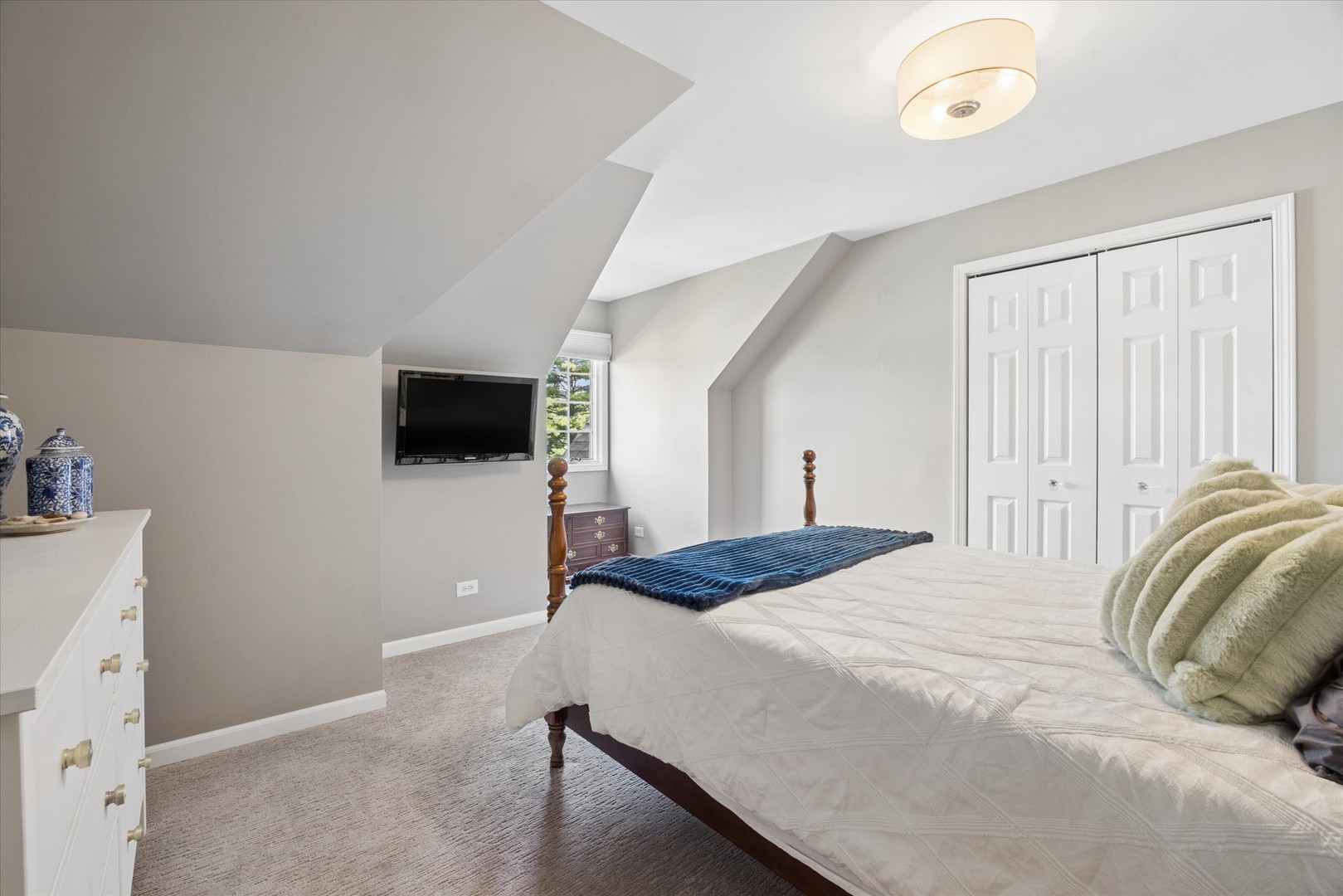 361 RIDGE Avenue