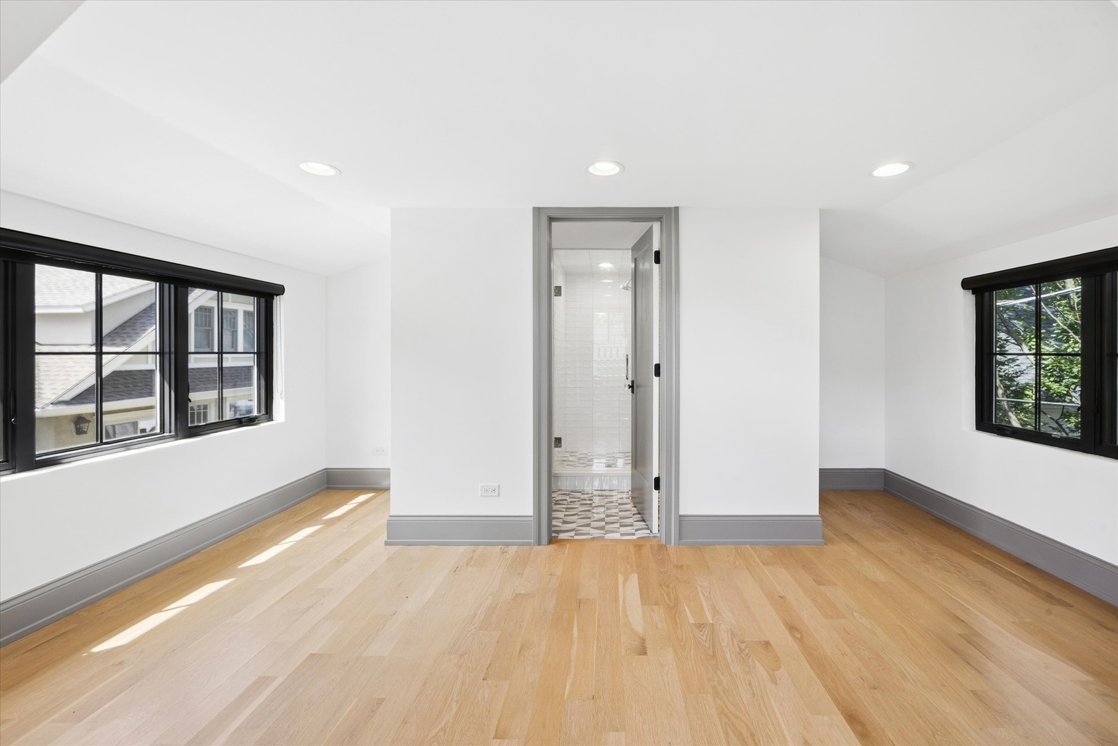 17 Ulm Place