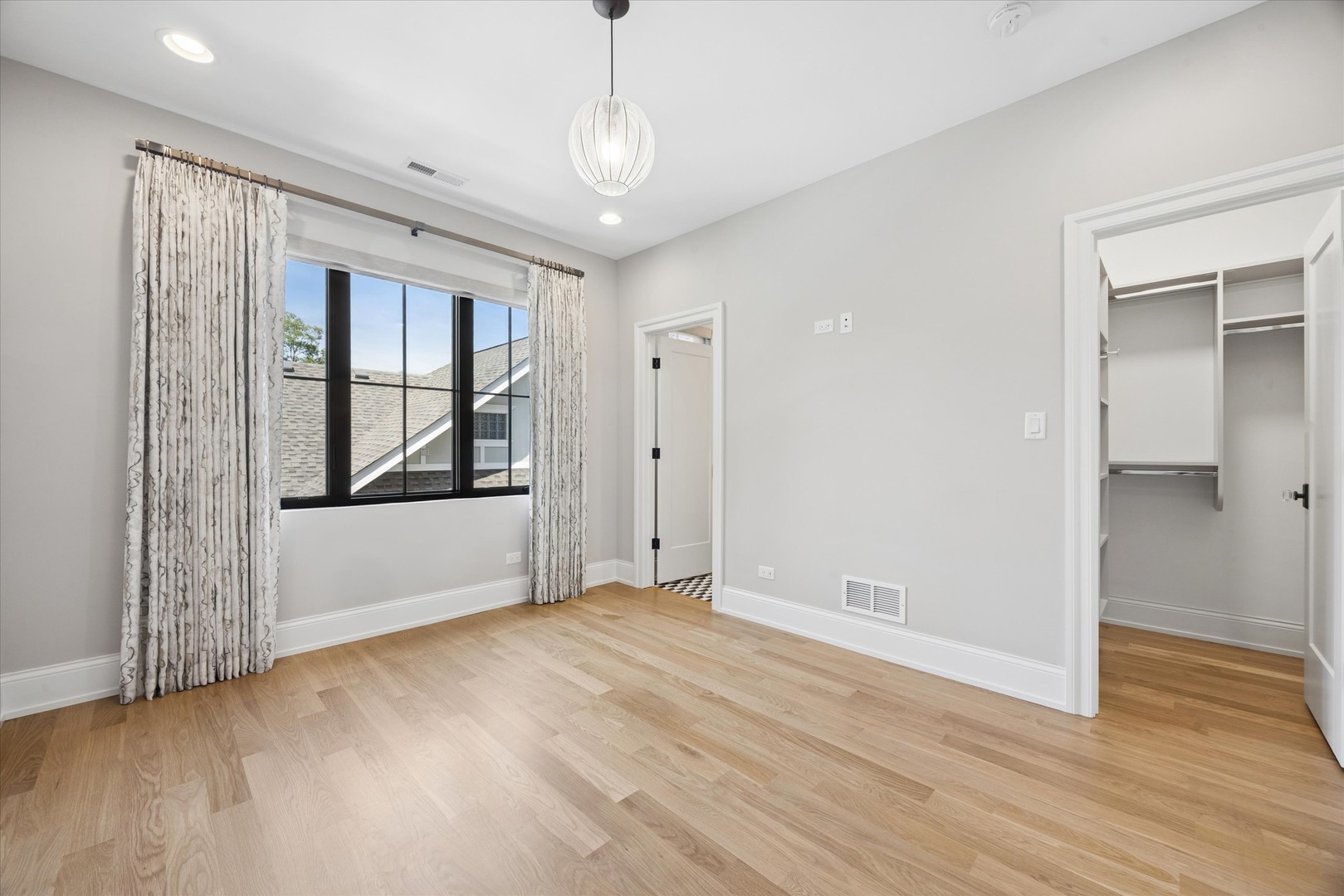 17 Ulm Place